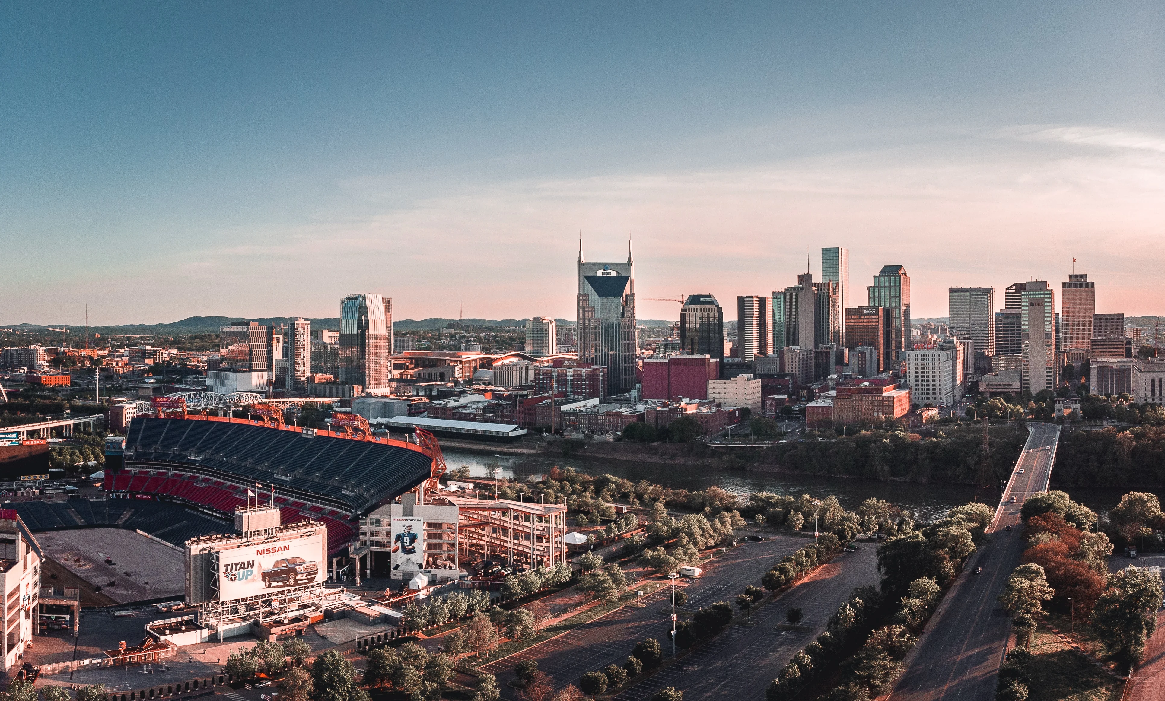 tanner-boriack-GmoaEH48m8c-unsplash Nashville skyline
